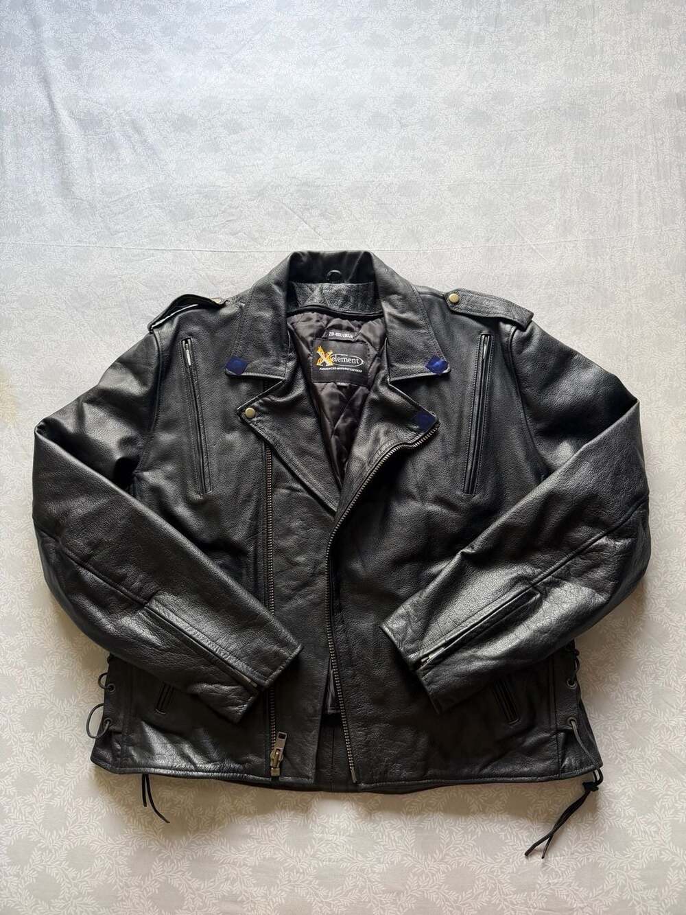 Xelement Motorcycle Leather Jacket Size XXL Black Vented Biker